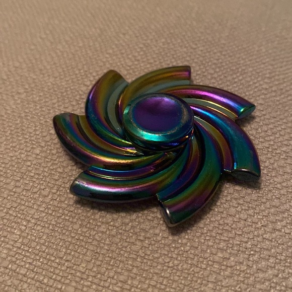 Fidget spinner 🪁 - Picture 3 of 5